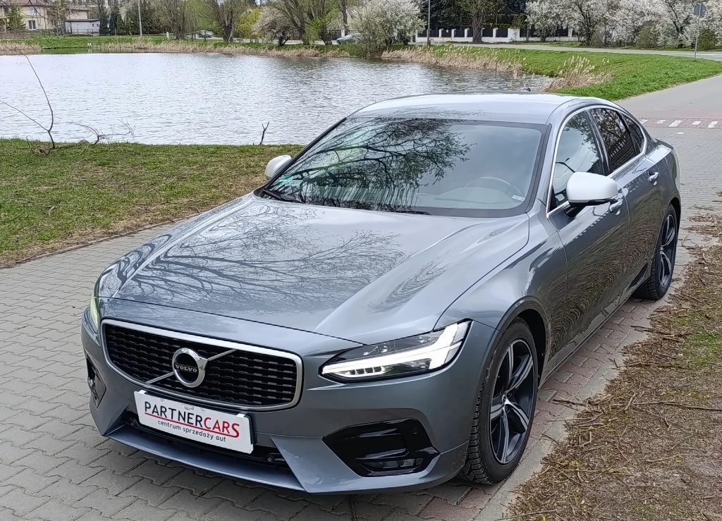 Volvo S90 D4 Geartronic R Design