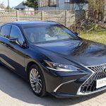 Lexus ES 300h Omotenashi
