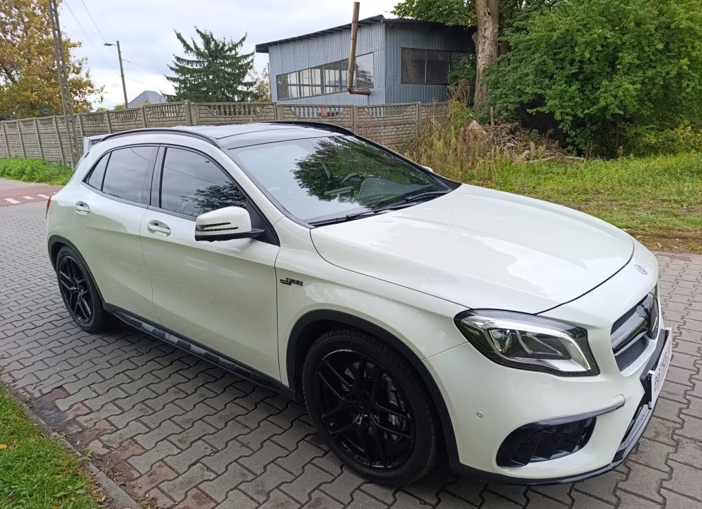 Mercedes-Benz GLA AMG 45 4-Matic